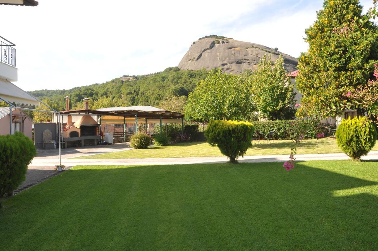 The Other Side Of Meteora With Lush Garden, Bbq & Pavillion Kalambaka Exteriér fotografie