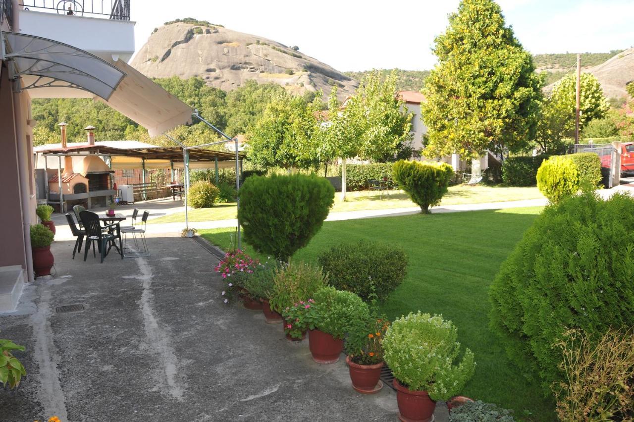 The Other Side Of Meteora With Lush Garden, Bbq & Pavillion Kalambaka Exteriér fotografie