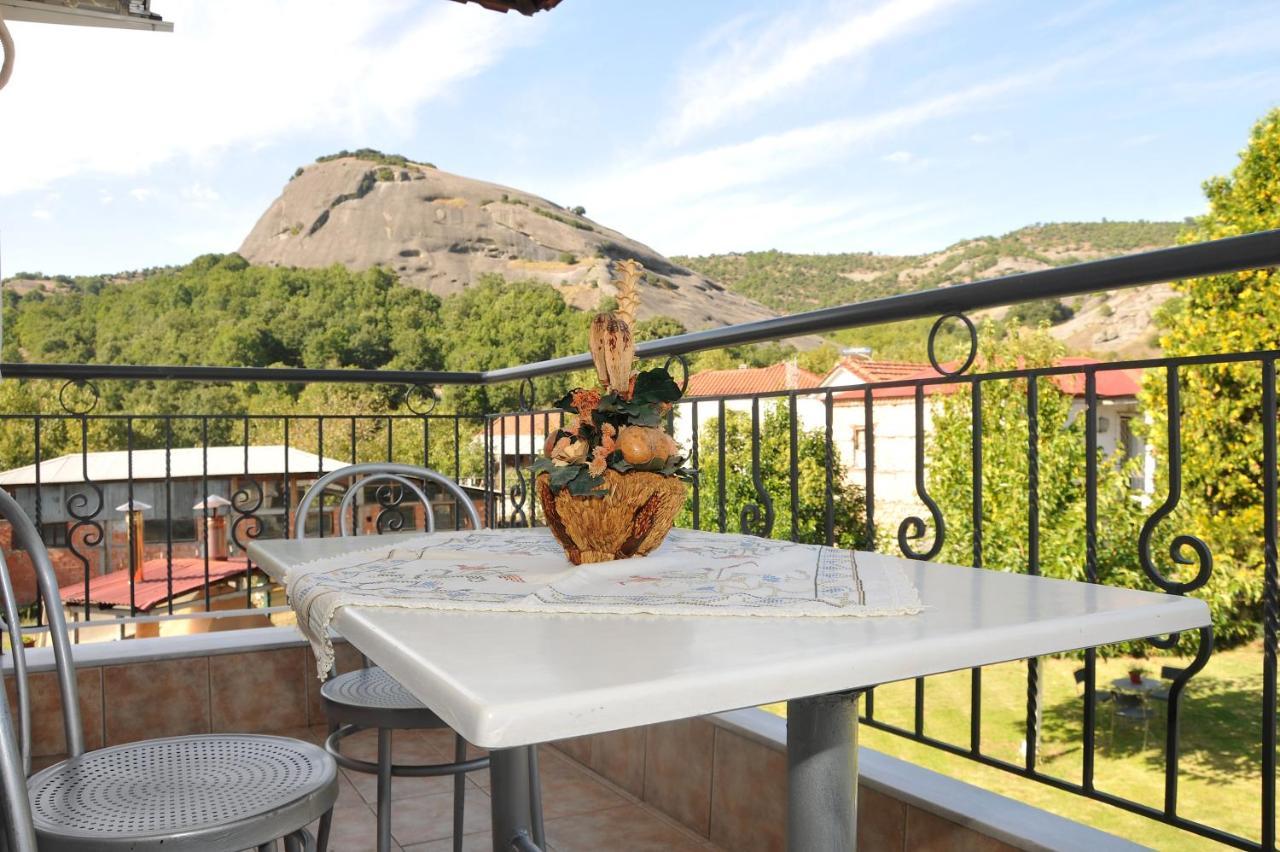 The Other Side Of Meteora With Lush Garden, Bbq & Pavillion Kalambaka Exteriér fotografie